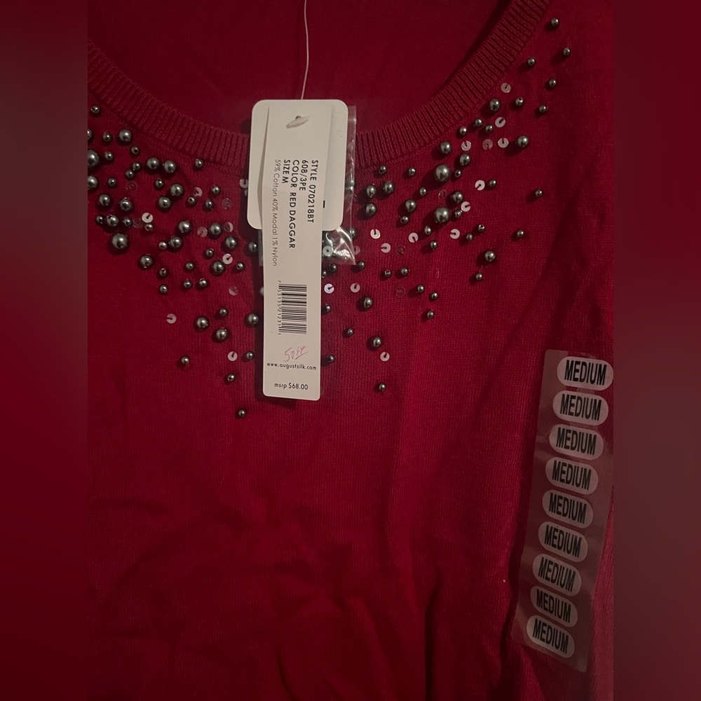 August Silk Ladies SS Scoop Neck Red Daggar Sweater Top Medium NWT - Picture 4 of 7